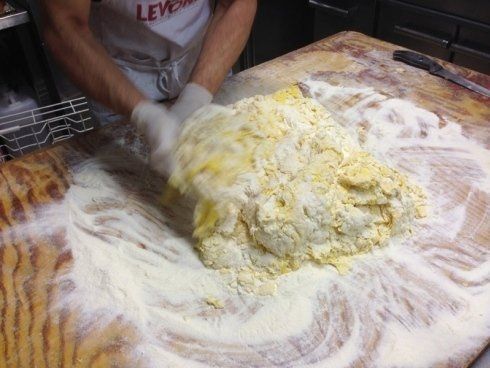 preparazione impasto della pasta