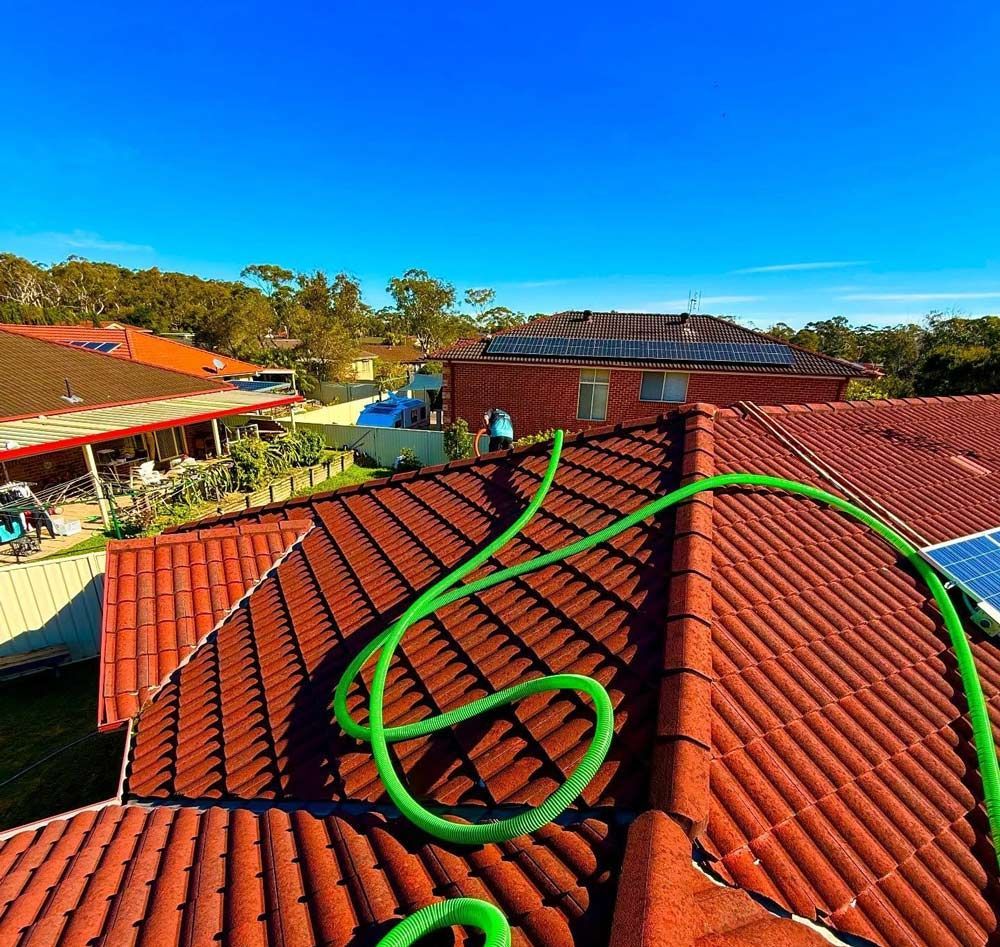 An Ongoing Professional Gutter Cleaning Service