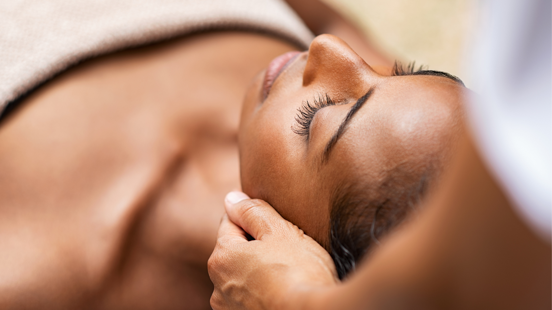 Massage bij hoofdpijn stress- en spanningsklachten