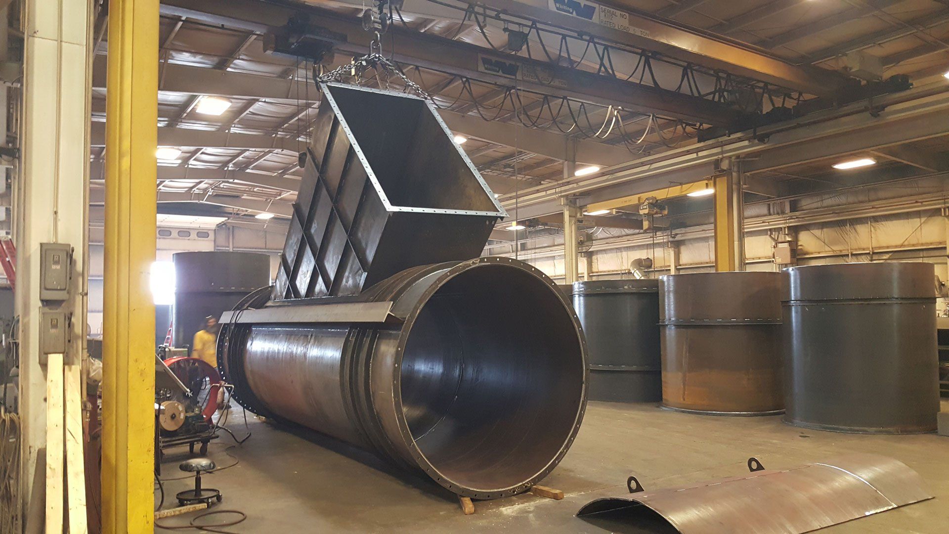 Front View of Metal Structure – Fort Wayne, IN – Fruchey Don R Inc