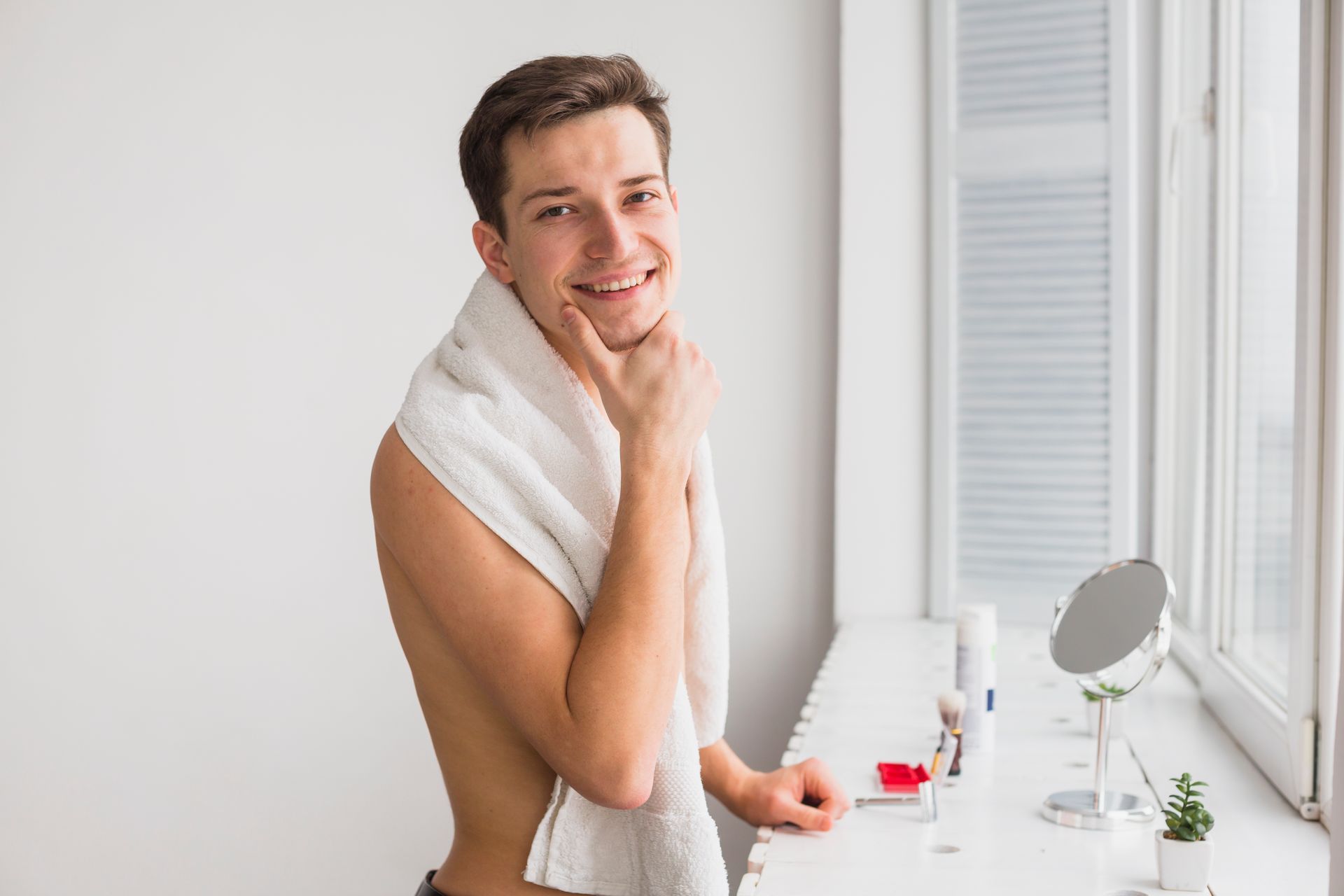 Why Men’s Skin Needs a Different Skincare Approach