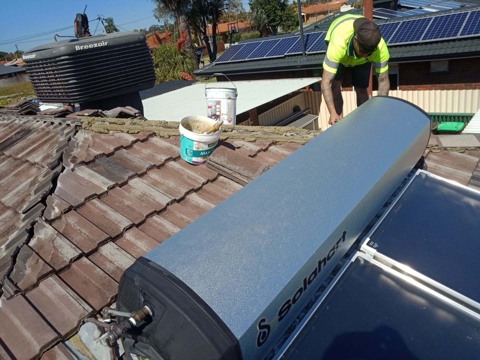 Man Repairing Roof — Thornlie, WA — Noble Roof Restoration & Repairs