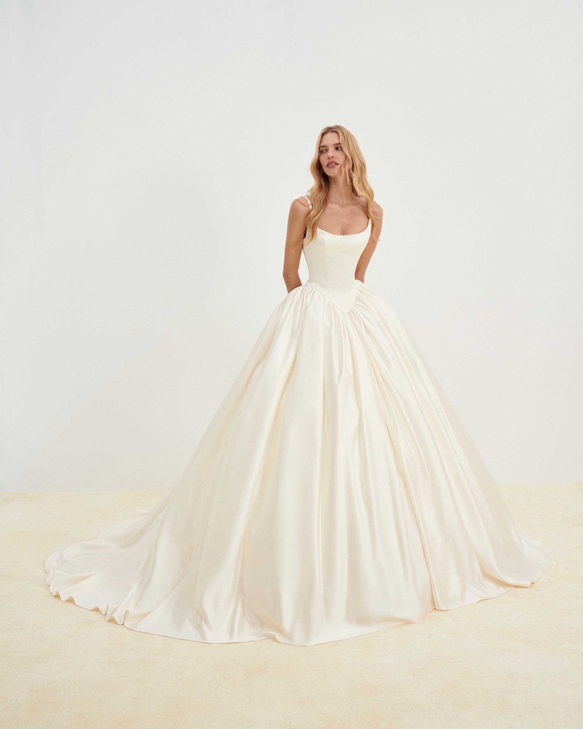 SE045 Wedding Gown by Sen Studio