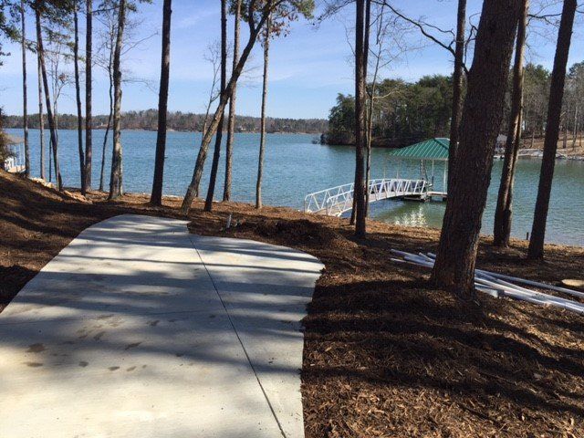 Way to the Lake — Seneca, SC — Sheriff Landscaping