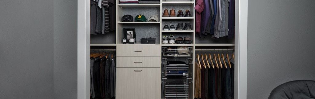 custom reach-in closet system