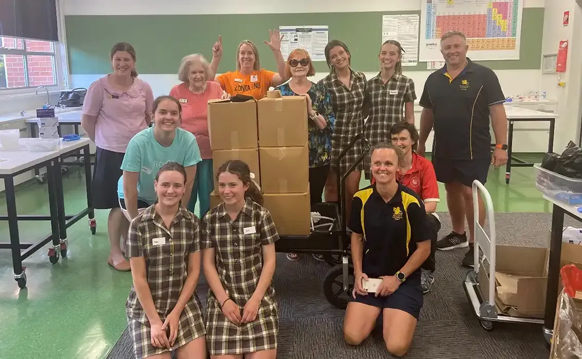 Making Birthing Kits | Zonta Club of Ballarat