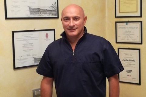 dentista e titolare di studio dentistico