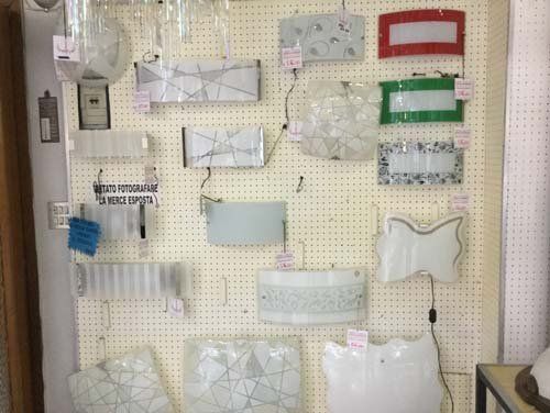 vendita di lampade a muro