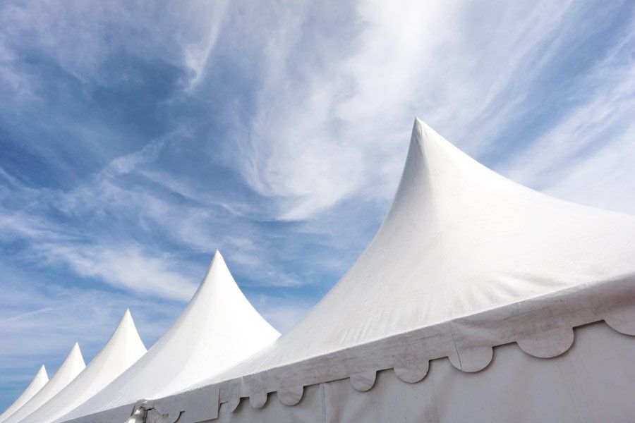 Fabricación de parasoles publicitarios