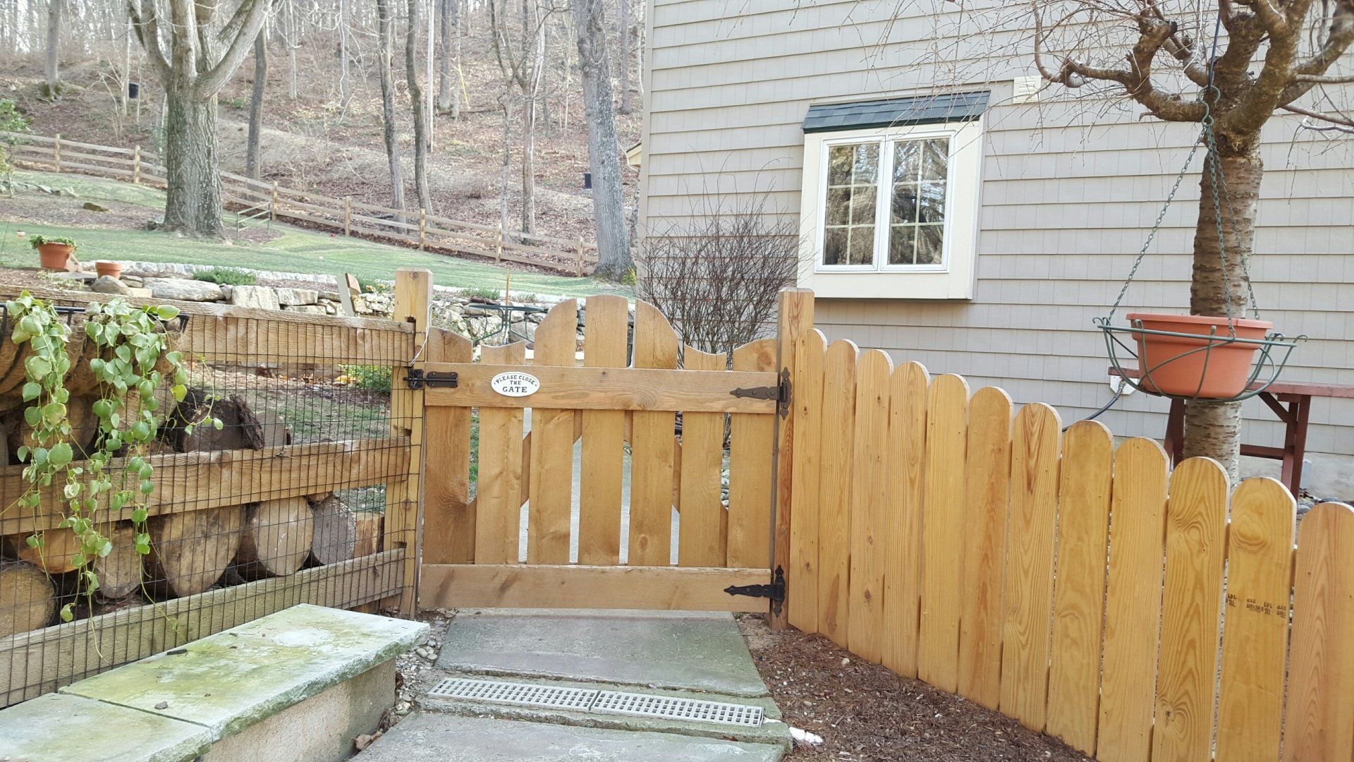 custom fence - Fence Repair and Installation in Phillipsburg, NJ
