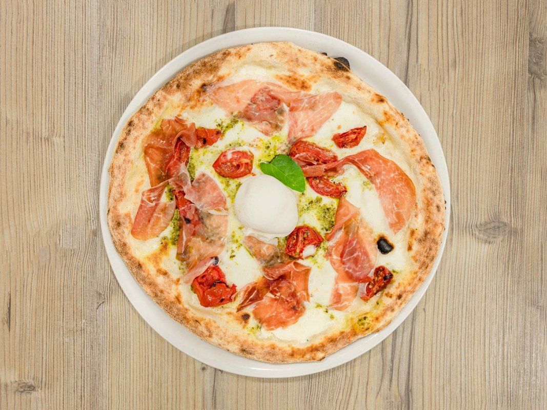 Pizza Baciami Ancora bufala