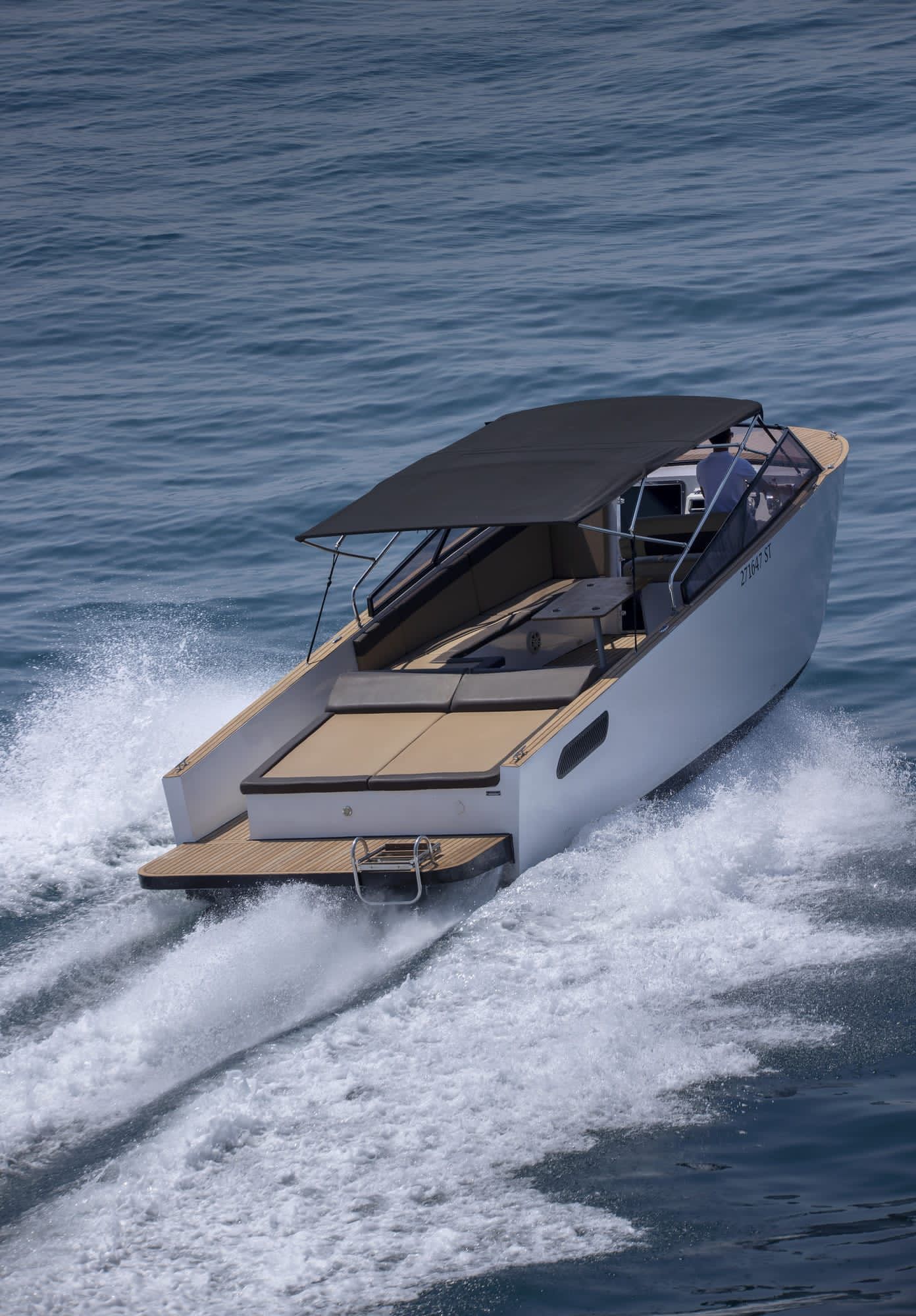 Boat tour with the Felix 33