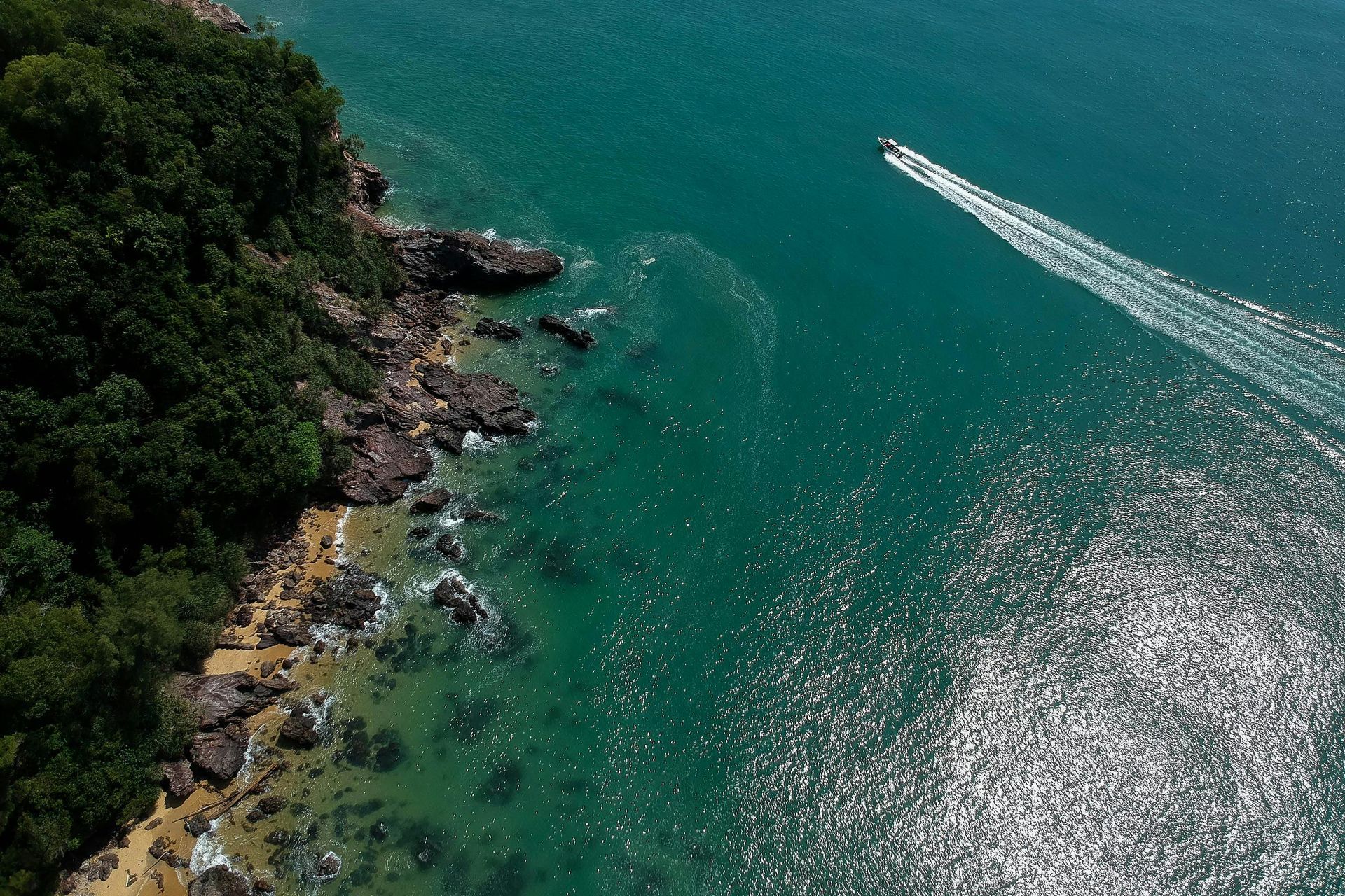 Windsor Craft - 007 boat on the tour