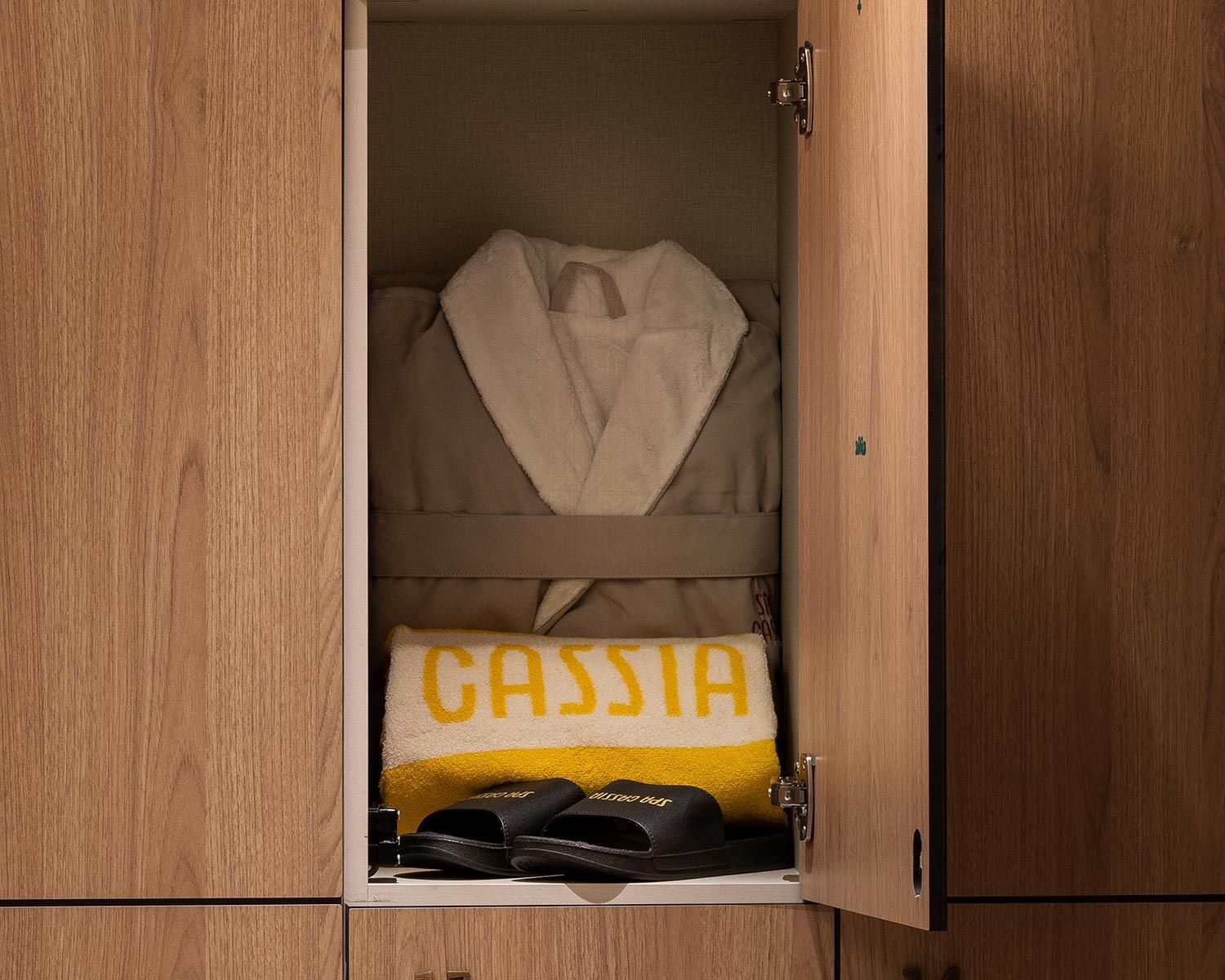 Spa Cassia collateral and photography