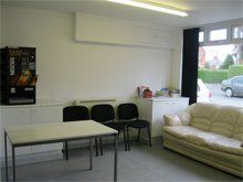 Laundry services - Wrexham, Clwyd - Mrs. Robinson's Launderette - Furnishing