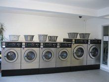 Washing and ironing service - Wrexham, Clwyd - Mrs. Robinson's Launderette - Washing Machine