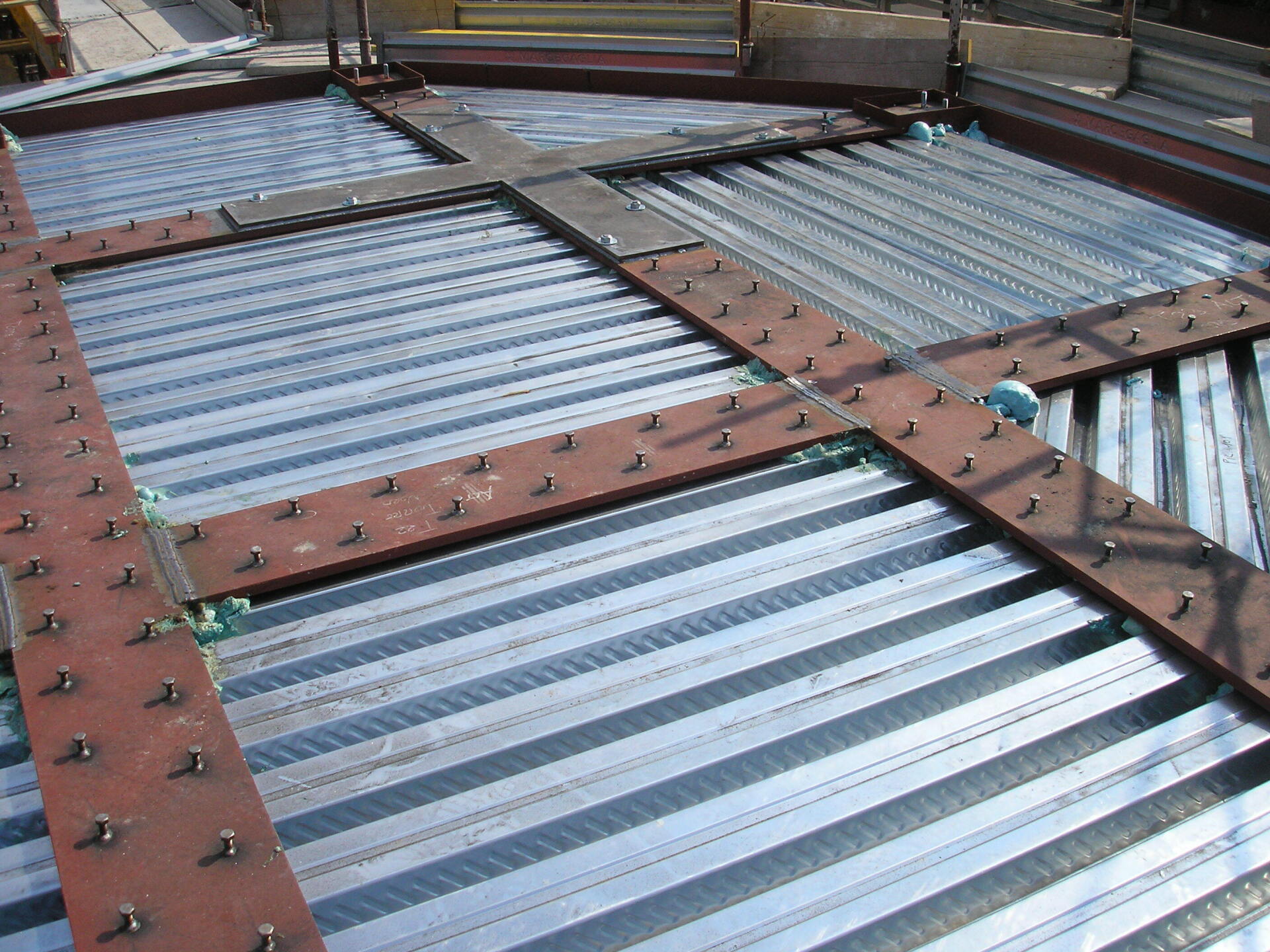 Soletta composta acciaio-calcestruzzo