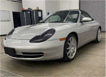 Silver 2000 Porsche 911 Carrera
