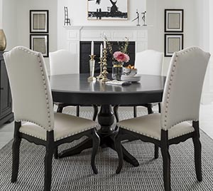 black table - Furniture store in Perth Amboy, NJ
