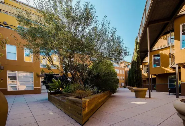 Centrum Healthcare Center