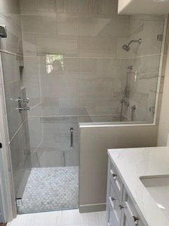 Luxury Look Bathroom — Atascadero, CA — Artistic Glass