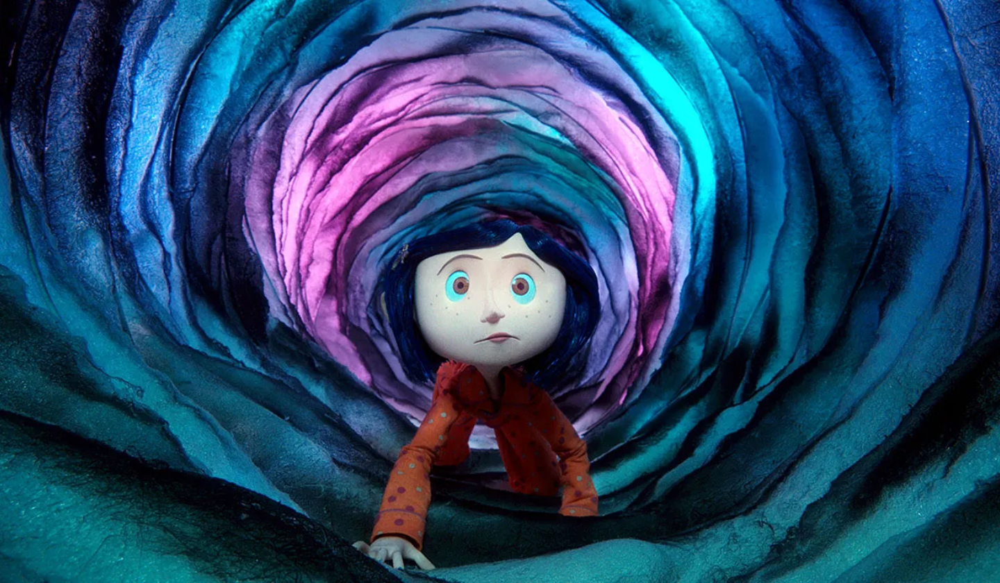 Coraline movie scene where she is crawling in the tunnel.