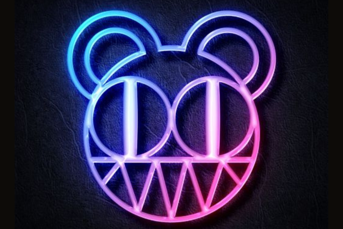 A stylized pink and purple glowing Radiohead mouse head with geometric teeth.