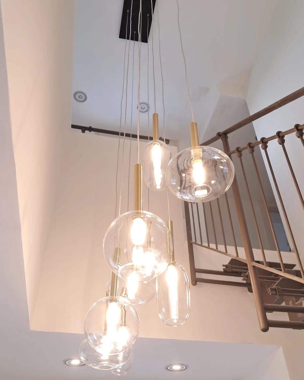 התקנת גוף תאורה