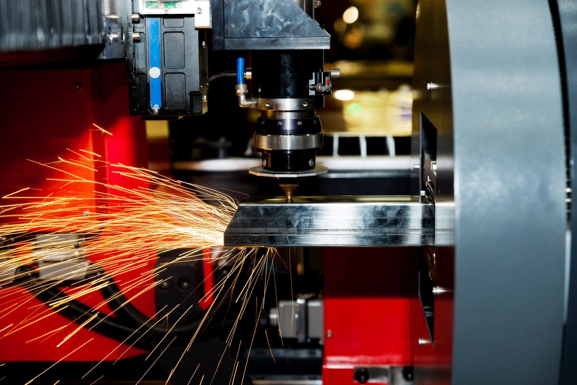 Plasma cutting by professionals