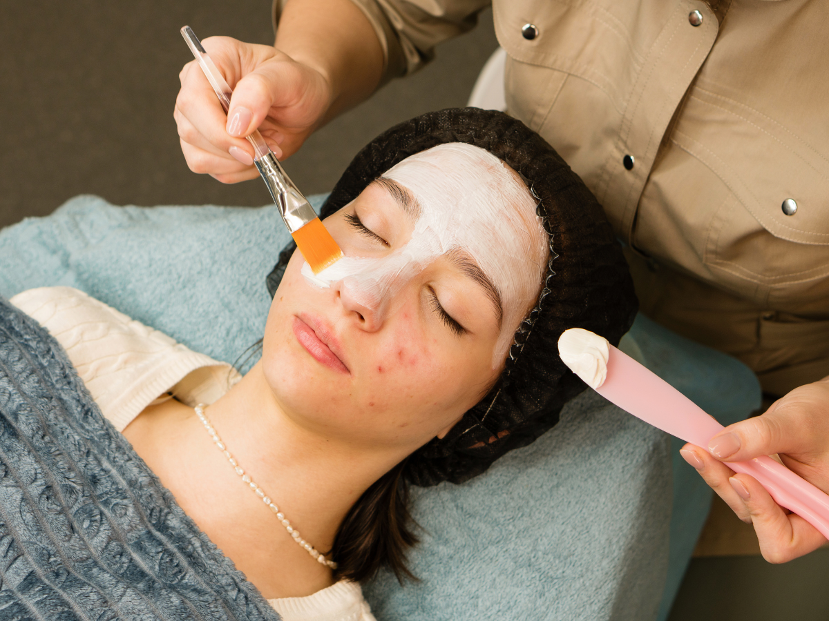 Facials with acne prone skin