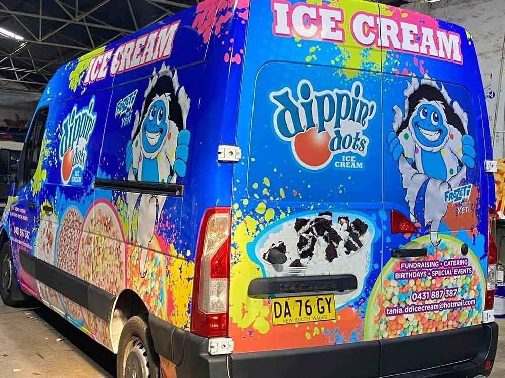 Vehicle Signage — Illuminated Signage in Bourke, NSW