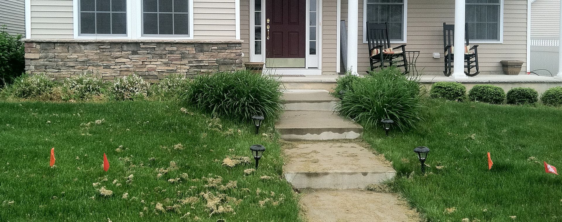 House With A Porch And A Walkway — Columbus, NJ — G & G Landscaping Construction, Inc.
