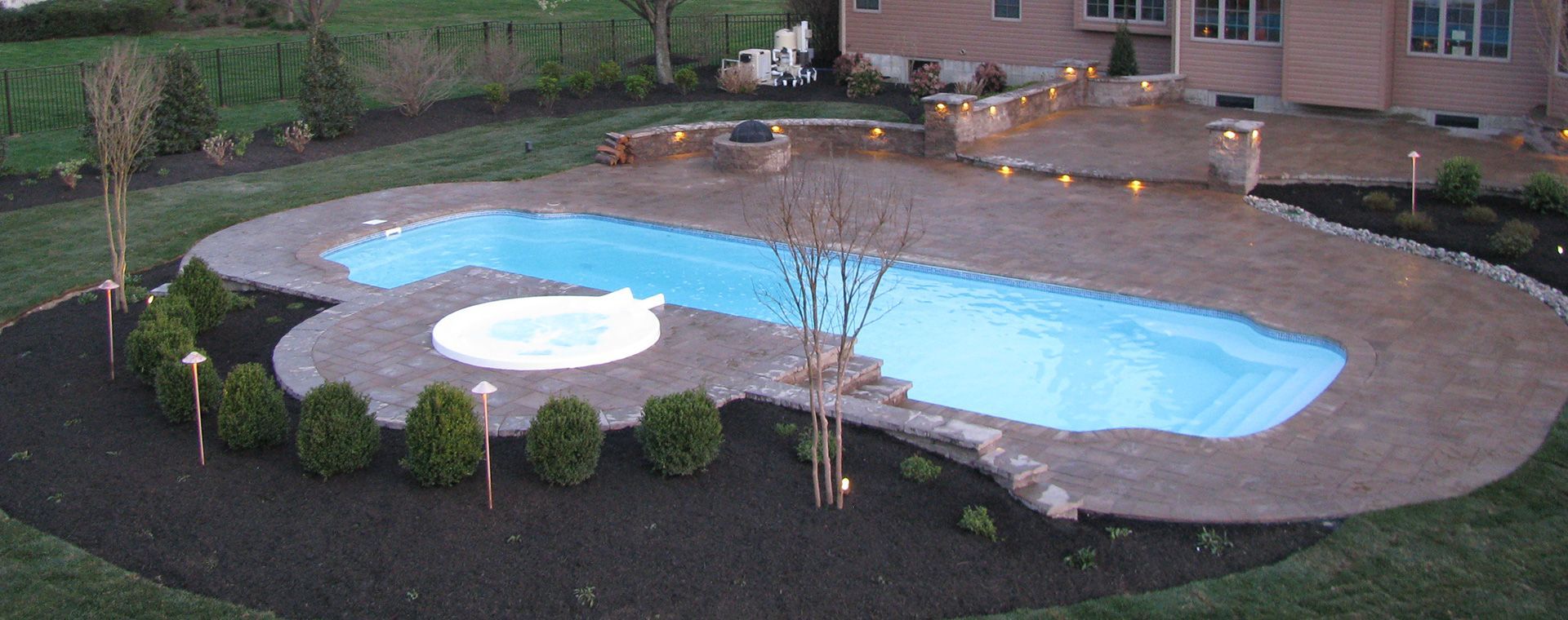 Swimming Pool With A Hot Tub — Columbus, NJ — G & G Landscaping Construction, Inc.