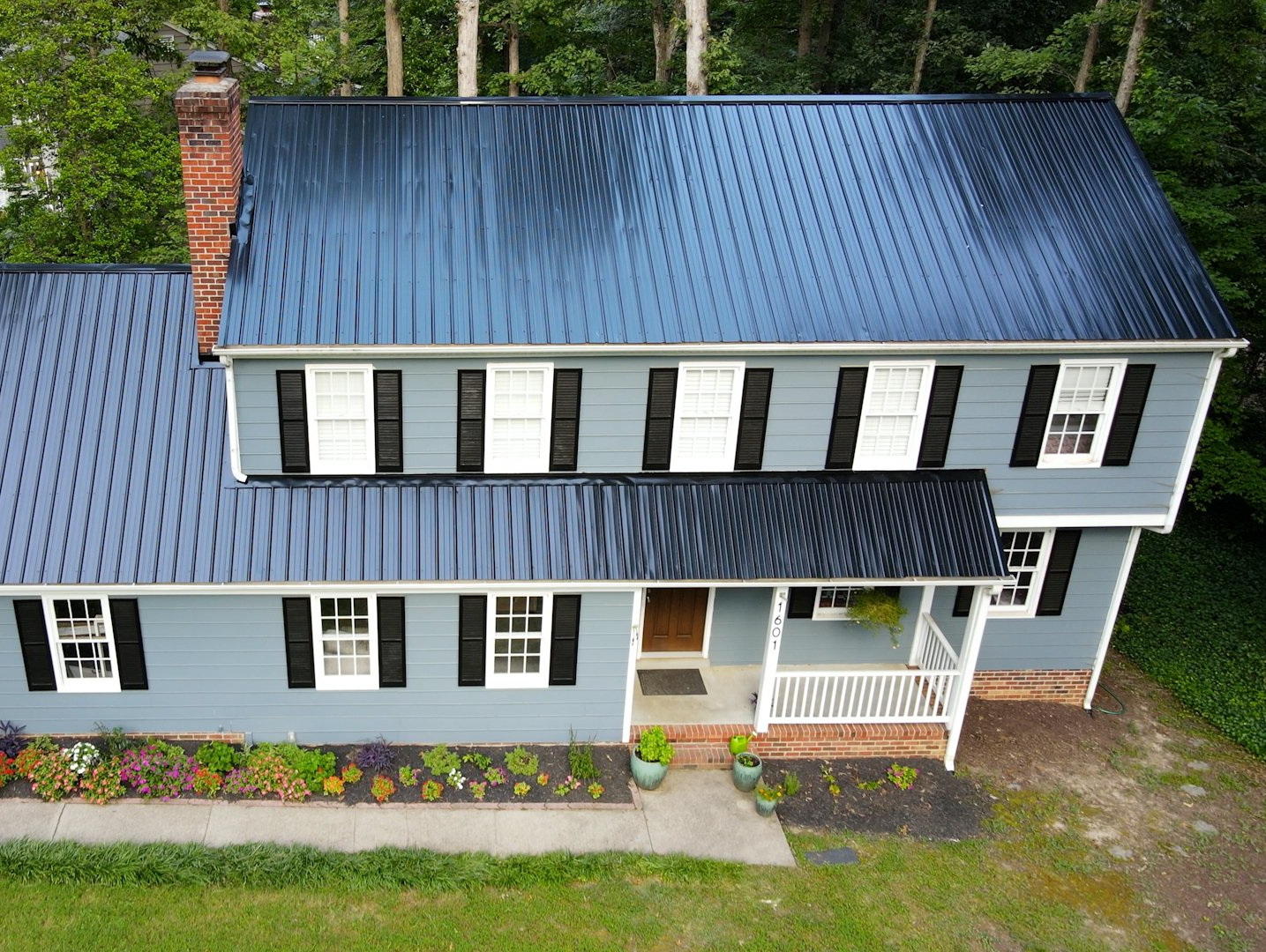 A Retex-installed ribbed metal roof on a home in North Chesterfield, VA.