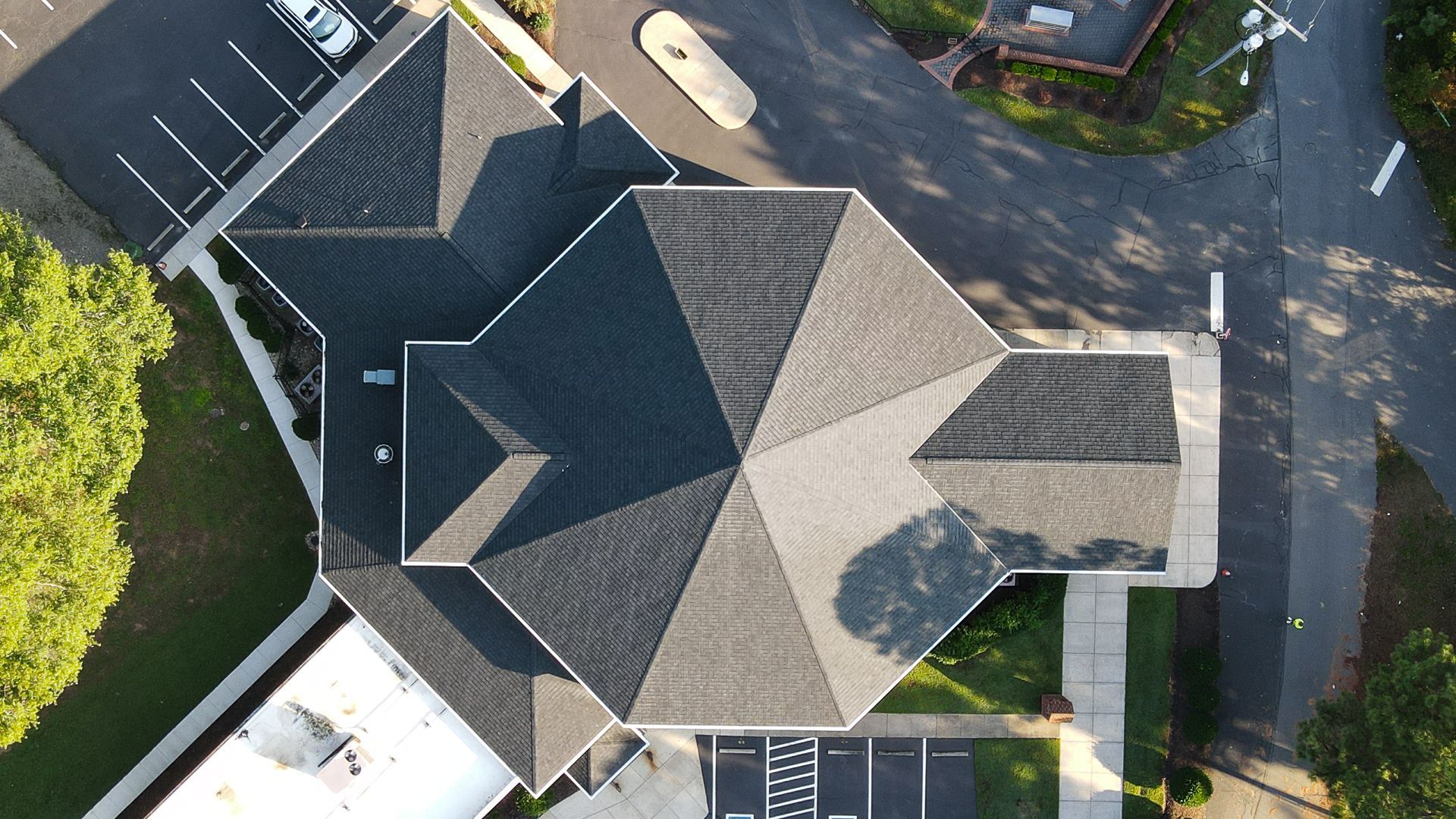 RETEX replaced the shingle roof at Gravel Hill Baptist Church in Richmond, VA, in July 2025.