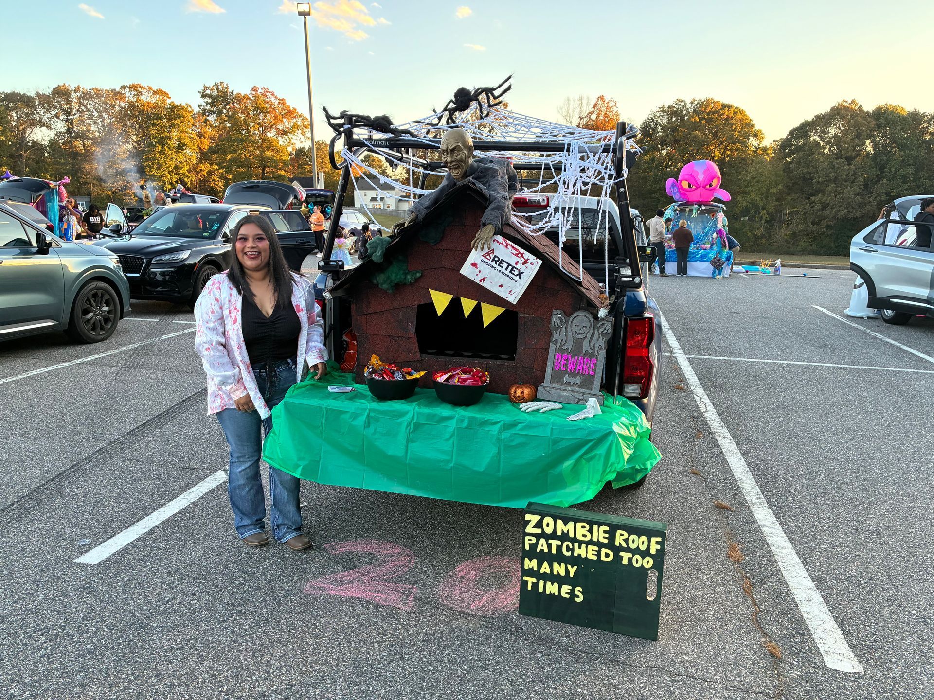 Image of RETEX’s Mark Erickson volunteering with Richmond Habitat for Humanity. 