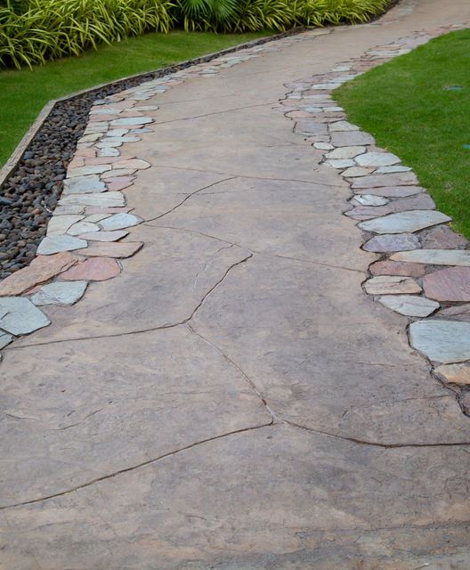 decorative concrete walkway