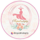 Un logotipo para ropalindapty con un vestido rosa y flores.