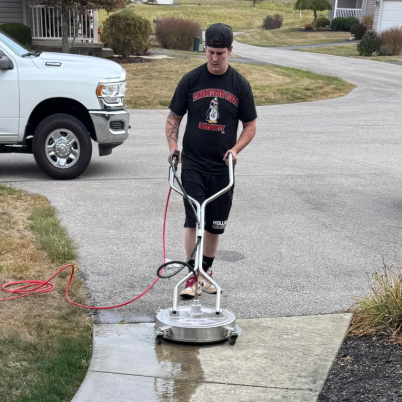 Cole Hamilton at Xtreme Cleaning Gutter Cleaning is ready to work in Youngstown Ohio.