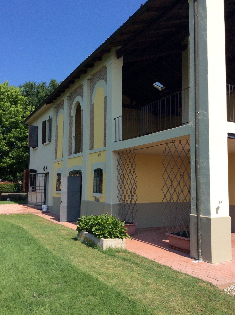 tinteggiatura di una villa