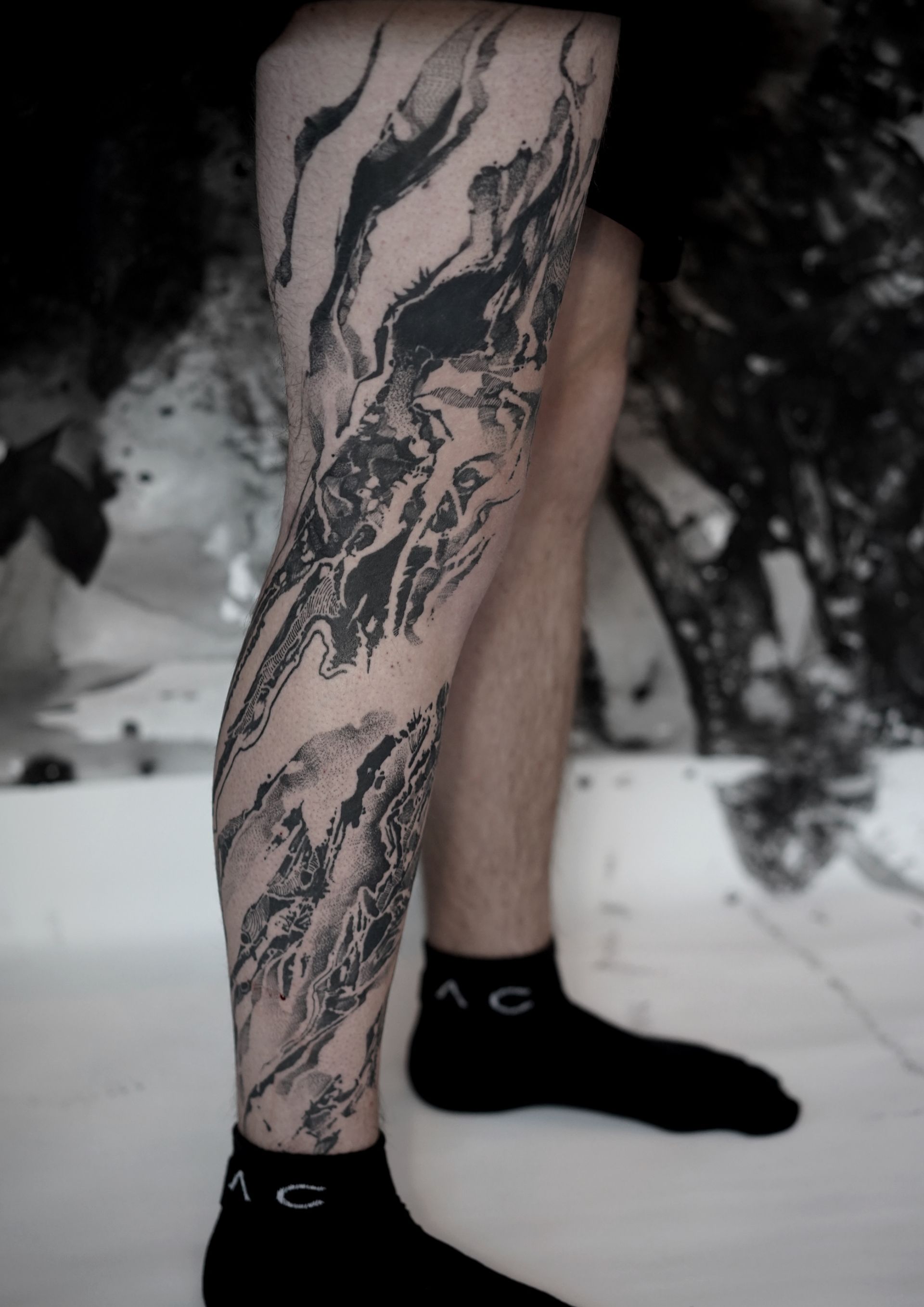 Abstract leg by Alexey Cubas