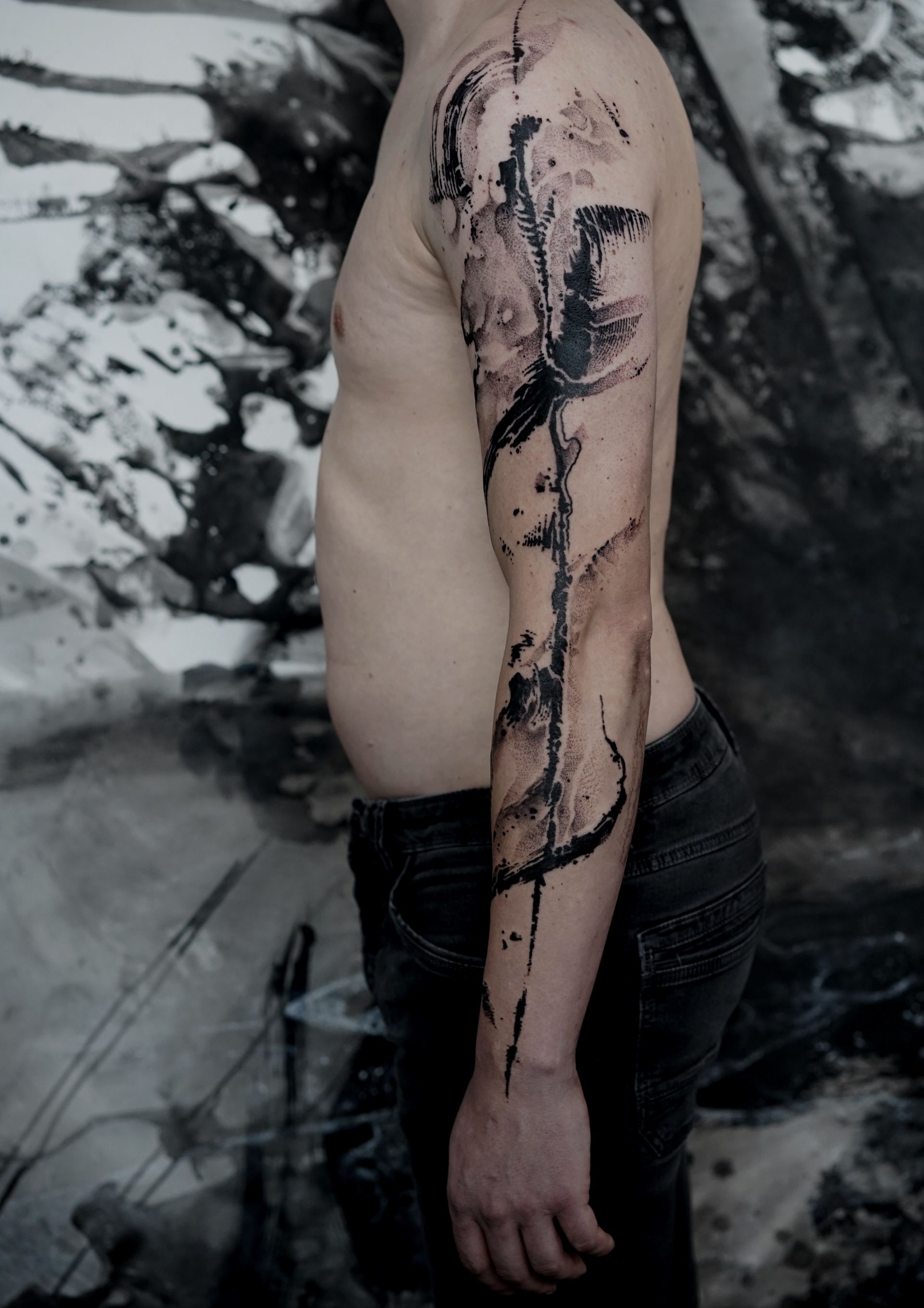 Abstract sleeve by Alexey Cubas