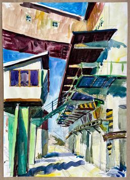 Aquarellgemälde einer schmalen Gasse zwischen Industriegebäuden mit grünen Stützpfeilern.