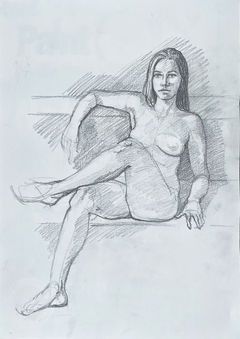 Eine Bleistiftskizze einer sitzenden Figur mit übereinandergeschlagenen Beinen.