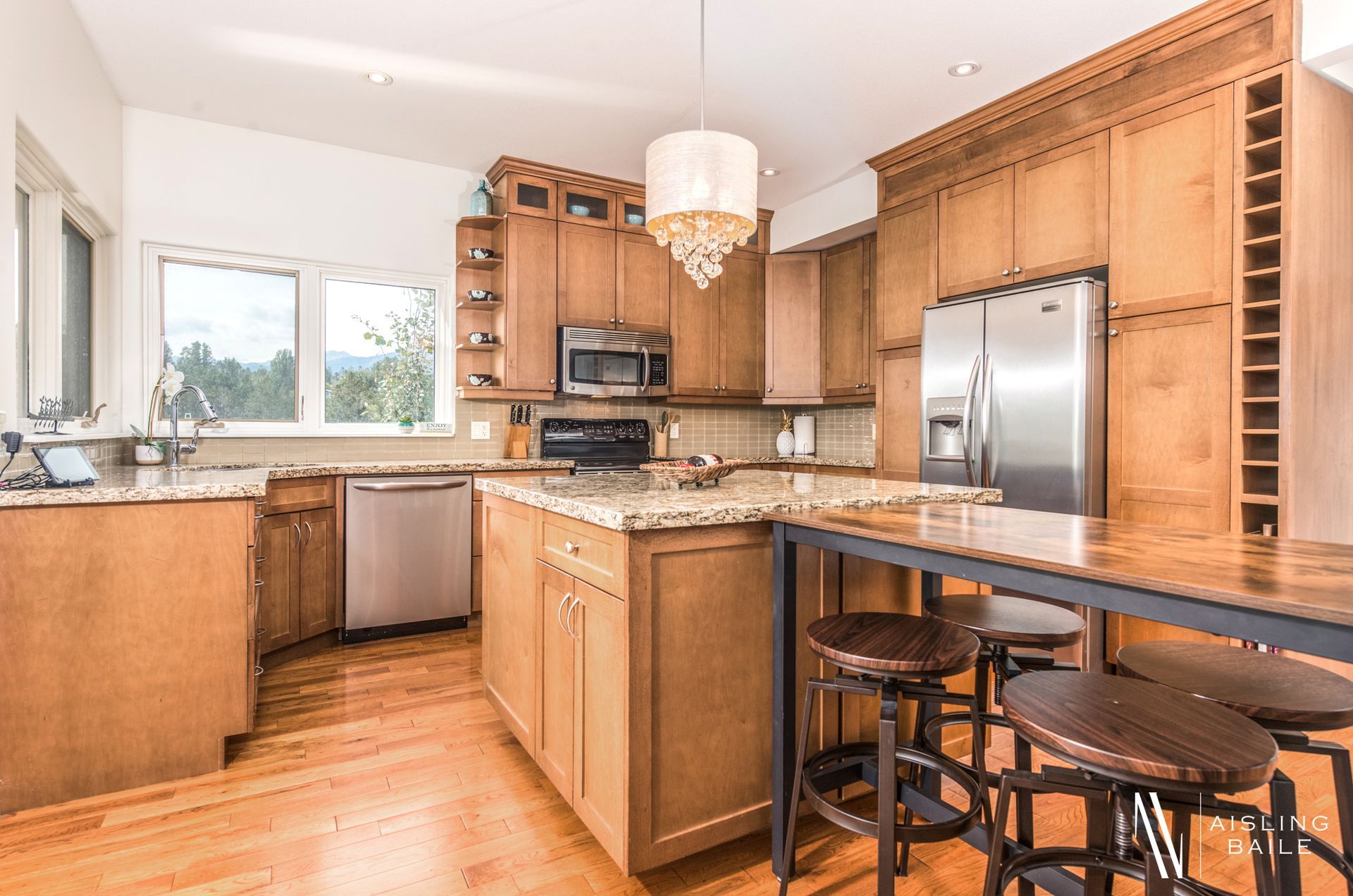 Full chef's kitchen of the Central Elegance, an Invermere BC Vacation Rental hosted by Aisling Baile Property Management.