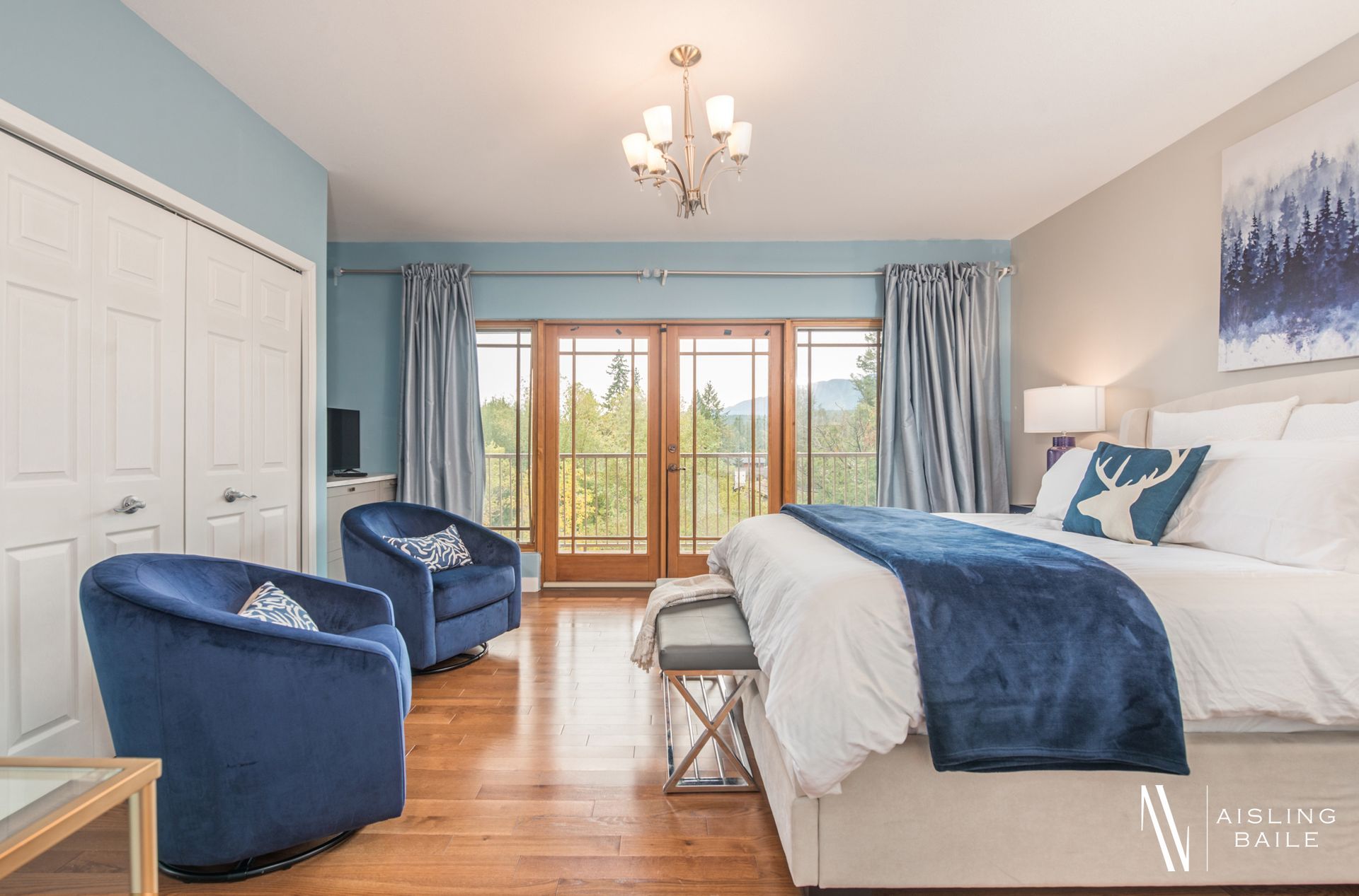 Primary bedroom of the Central Elegance, an Invermere BC Vacation Rental hosted by Aisling Baile Property Management.