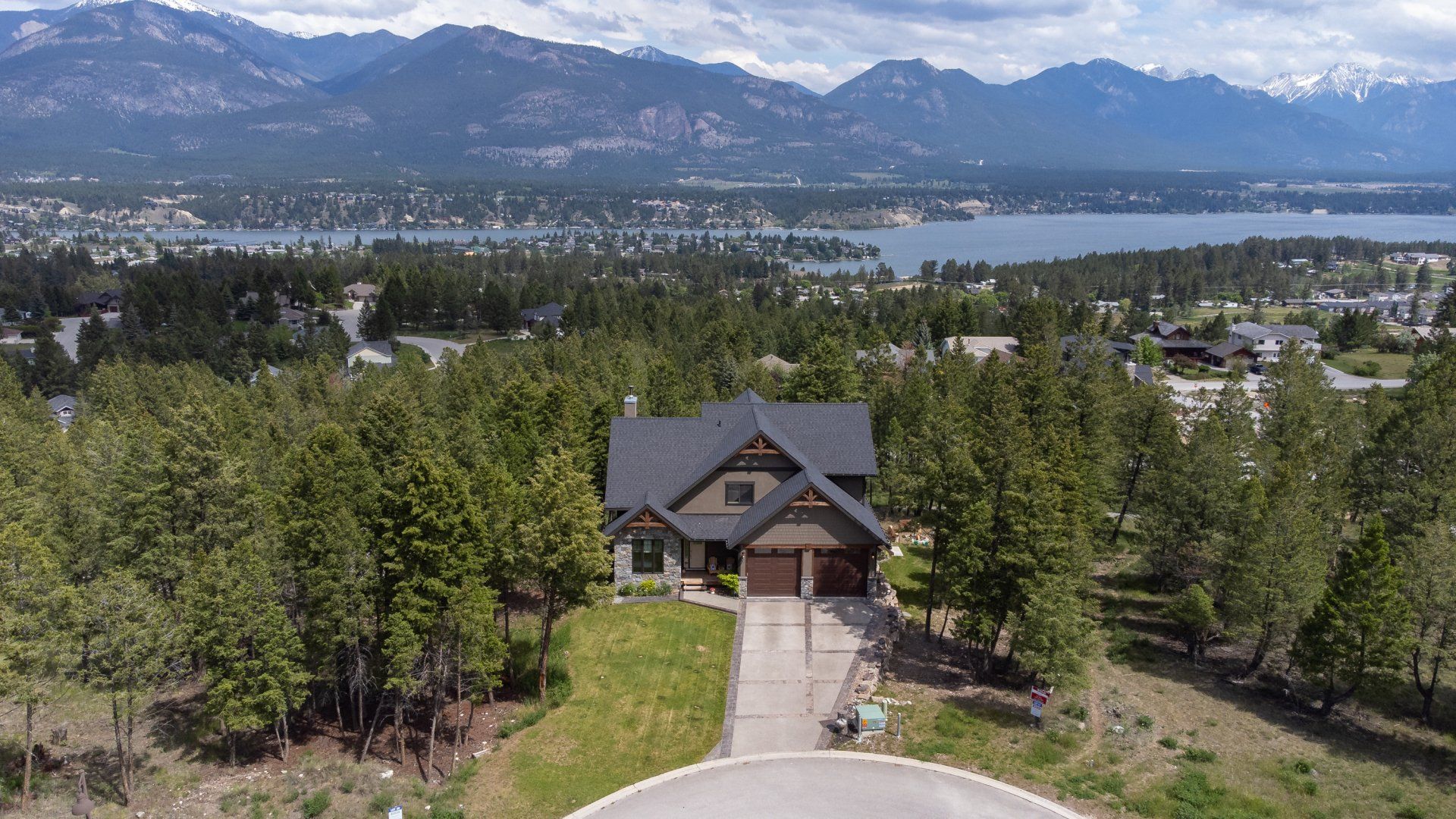 short-term rental property in Invermere
