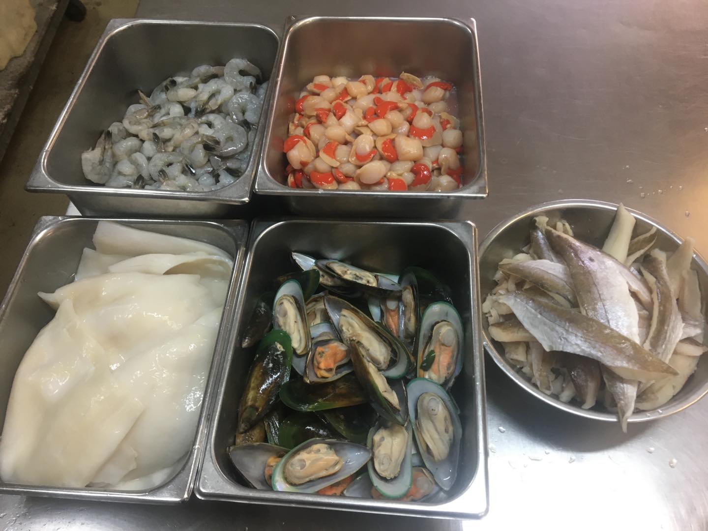 Fresh Seafood - Baked Goods in Wodonga, VIC