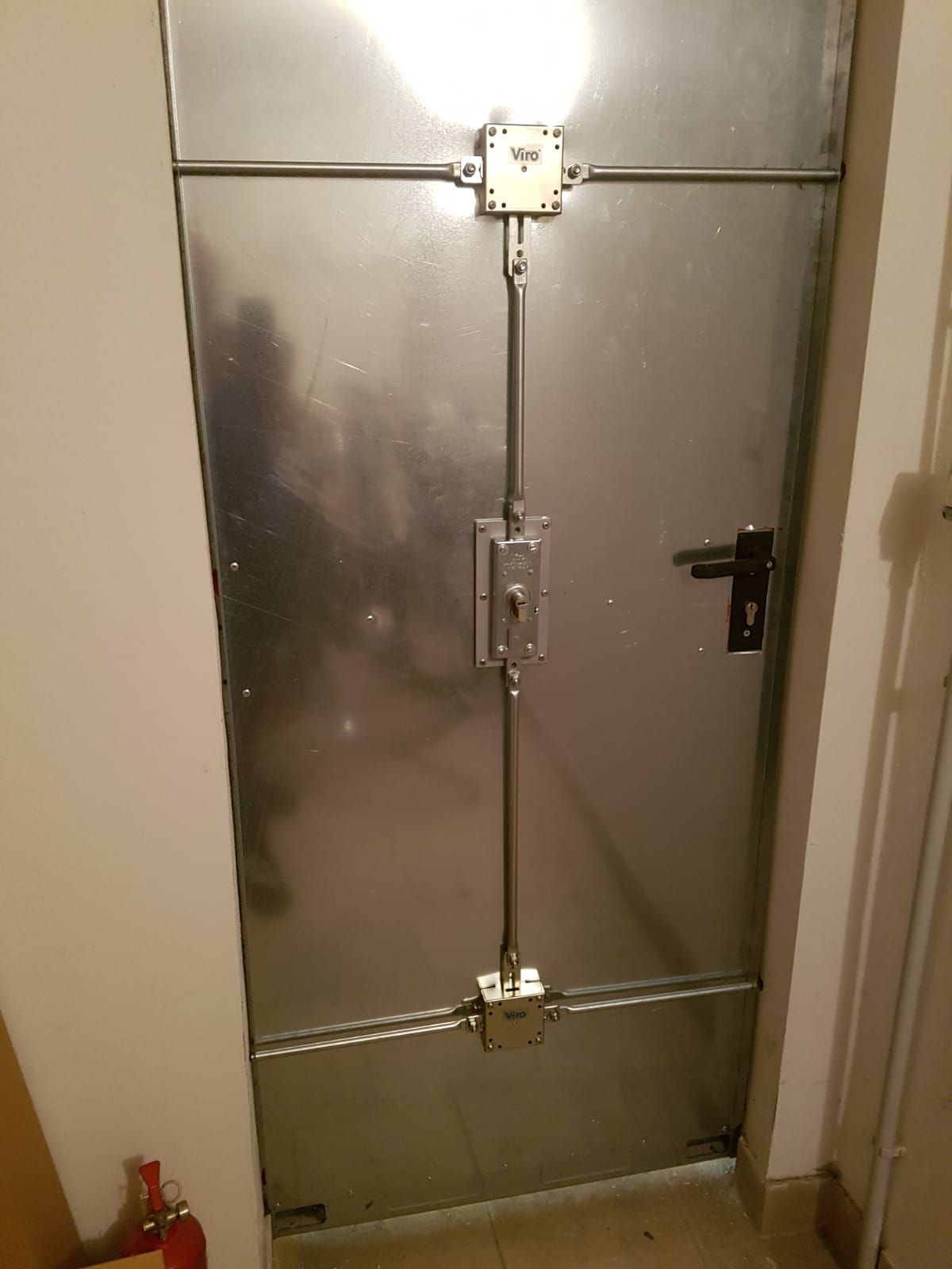 Rinforzi su basculanti e cantine