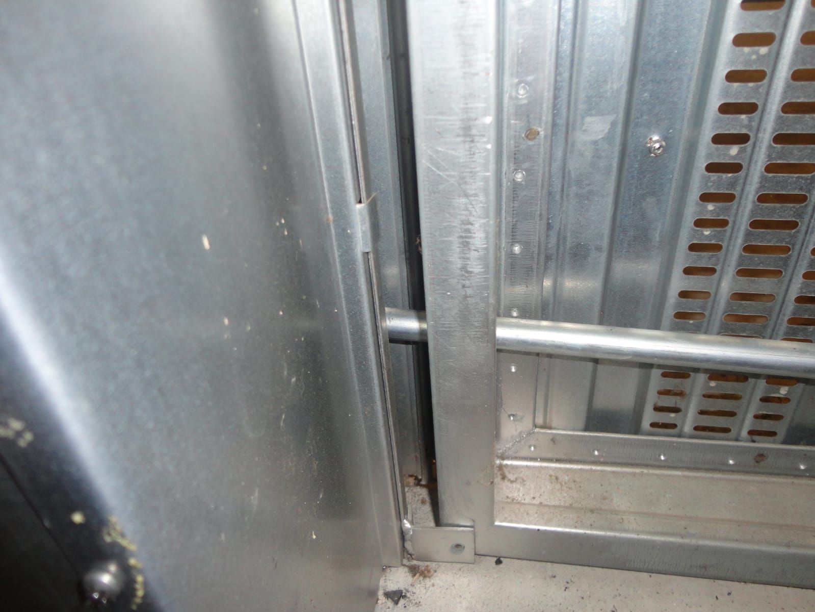 Rinforzi su basculanti e cantine